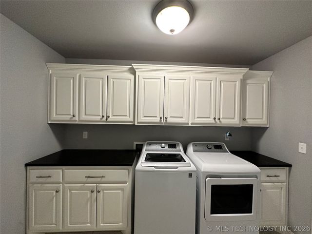 1419 W Boston Place, Broken Arrow, OK 74012