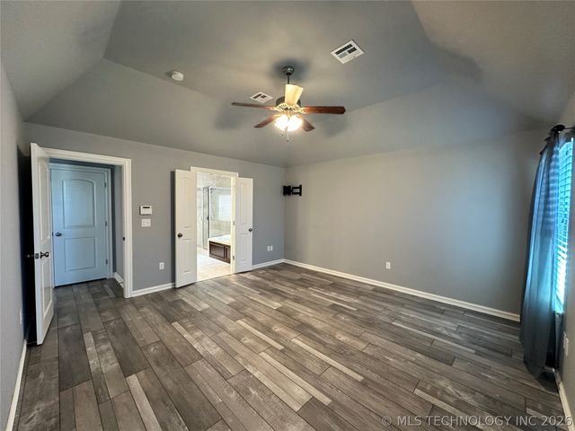 1419 W Boston Place, Broken Arrow, OK 74012