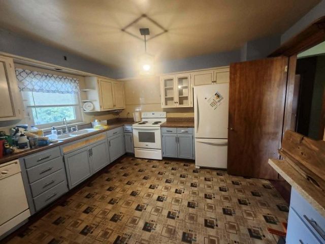 918 Oregon STREET, Racine, WI 53405