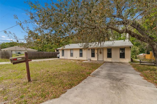 9917 LAKE DRIVE, New Port Richey, FL 34654