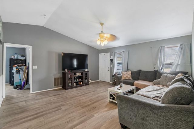 9917 LAKE DRIVE, New Port Richey, FL 34654