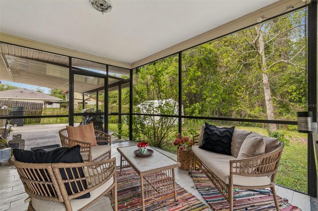 9917 LAKE DRIVE, New Port Richey, FL 34654