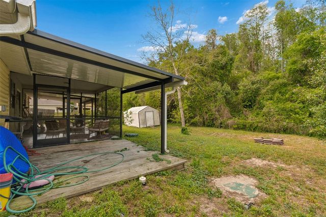 9917 LAKE DRIVE, New Port Richey, FL 34654