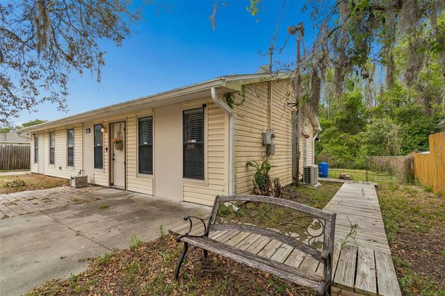 9917 LAKE DRIVE, New Port Richey, FL 34654