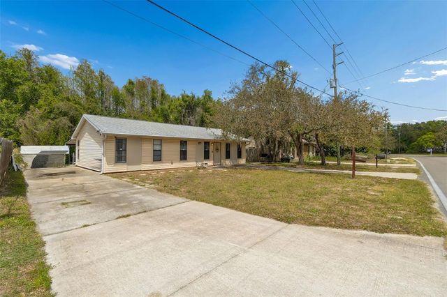 9917 LAKE DRIVE, New Port Richey, FL 34654