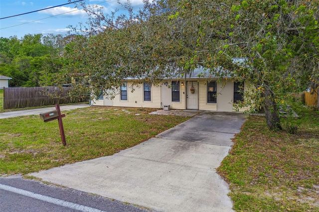 9917 LAKE DRIVE, New Port Richey, FL 34654