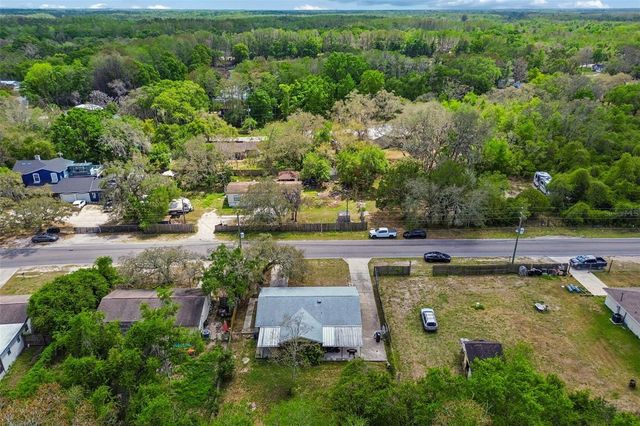 9917 LAKE DRIVE, New Port Richey, FL 34654