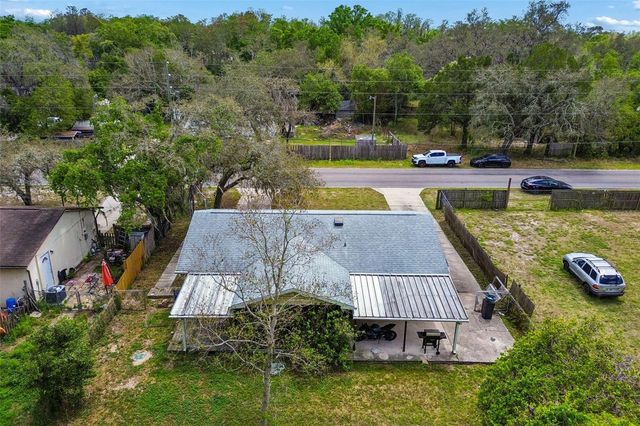 9917 LAKE DRIVE, New Port Richey, FL 34654