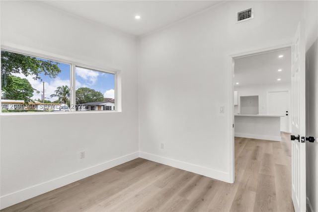 1706 NW 26th Ave, Fort Lauderdale, FL 33311