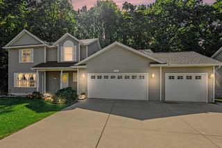 315 Abbington Circle, Battle Creek, MI 49015
