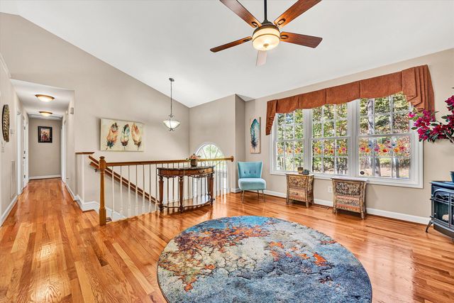 1204 Jewel TRL, Moneta, VA 24121