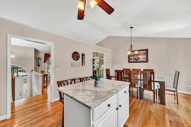 1204 Jewel TRL, Moneta, VA 24121