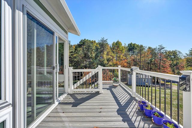 1204 Jewel TRL, Moneta, VA 24121