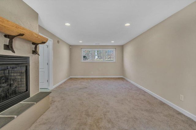 1204 Jewel TRL, Moneta, VA 24121