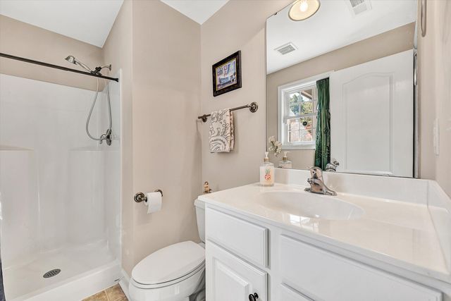 1204 Jewel TRL, Moneta, VA 24121