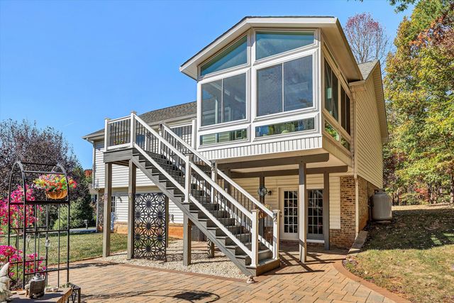 1204 Jewel TRL, Moneta, VA 24121