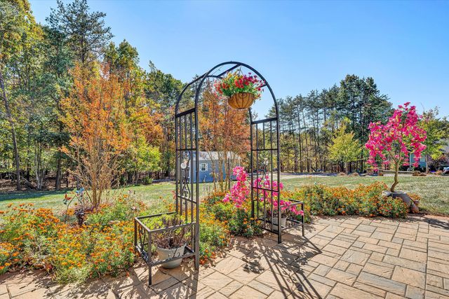 1204 Jewel TRL, Moneta, VA 24121
