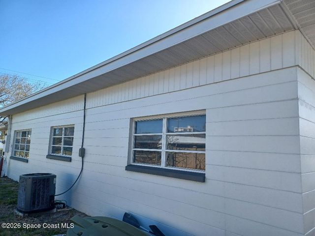 906 Santa Cruz Road, Cocoa Beach, FL 32931