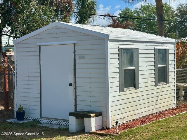 906 Santa Cruz Road, Cocoa Beach, FL 32931