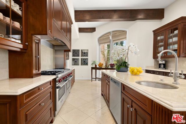 9541 Sunset Boulevard, Beverly Hills, CA 90210