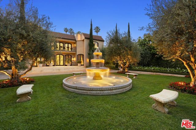 9541 Sunset Boulevard, Beverly Hills, CA 90210