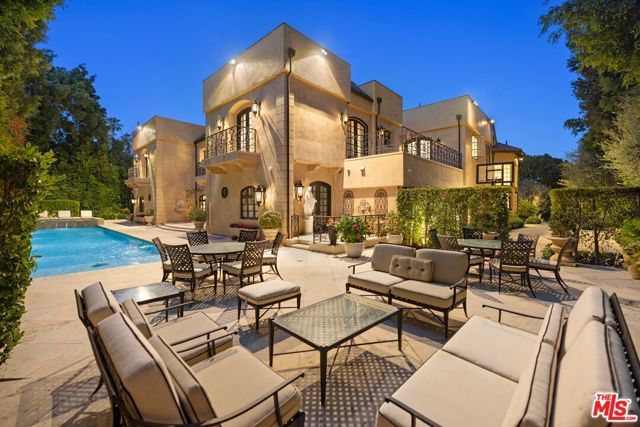 9541 Sunset Boulevard, Beverly Hills, CA 90210