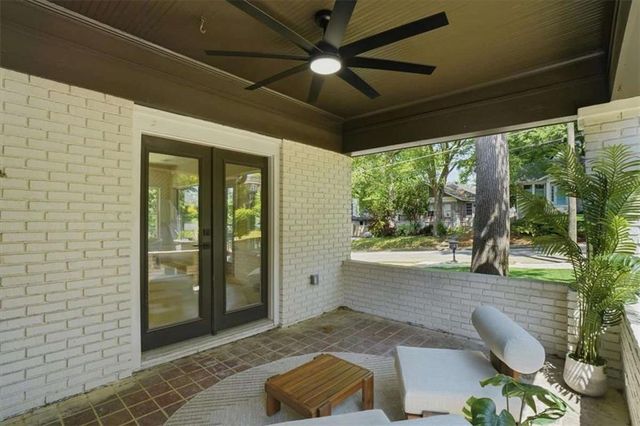 1566 Olympian Circle, Atlanta, GA 30310