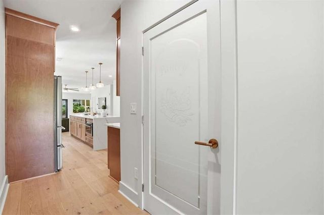 1566 Olympian Circle, Atlanta, GA 30310