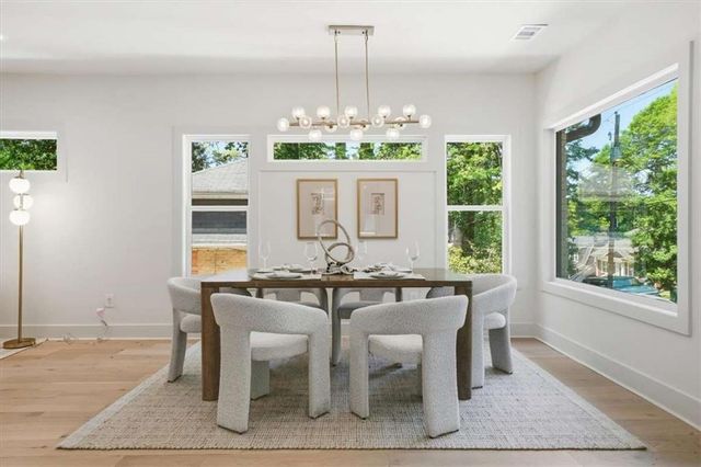 1566 Olympian Circle, Atlanta, GA 30310