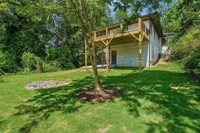 1566 Olympian Circle, Atlanta, GA 30310