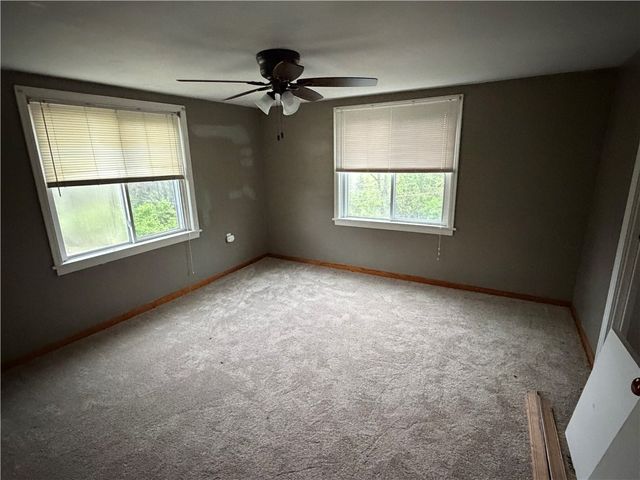 907 Woodlawn Ave, W Brownsville, PA 15417