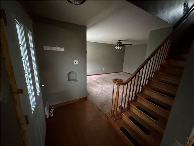 907 Woodlawn Ave, W Brownsville, PA 15417