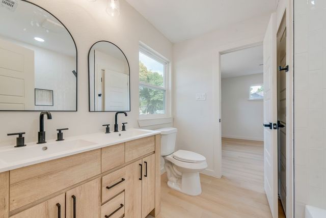 804 Brook Valley Lane, Dallas, TX 75232