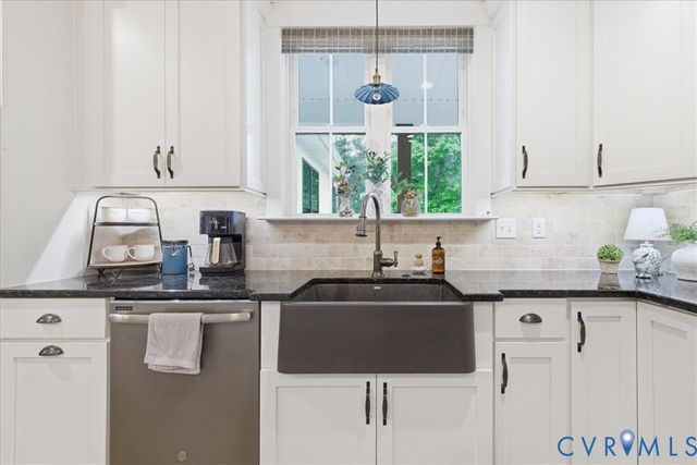 11805 Winterpock Rd, Chesterfield, VA 23838