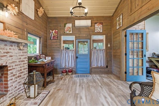 11805 Winterpock Rd, Chesterfield, VA 23838