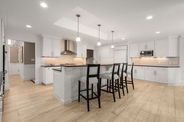 11 Mosley Road, Newton, MA 02459