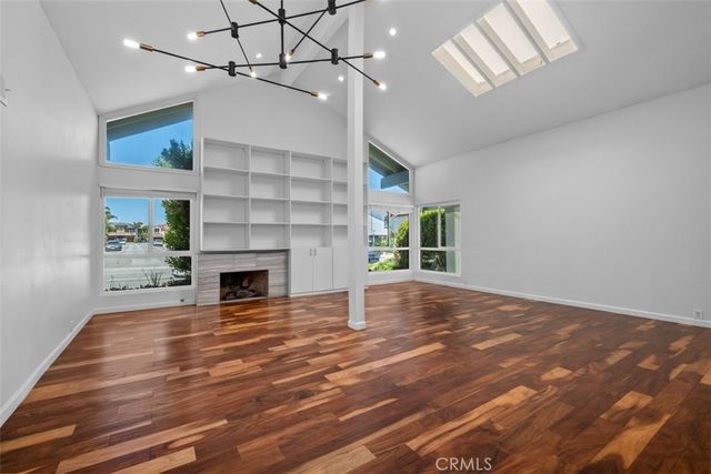 3962 Mistral, Huntington Beach, CA 92649