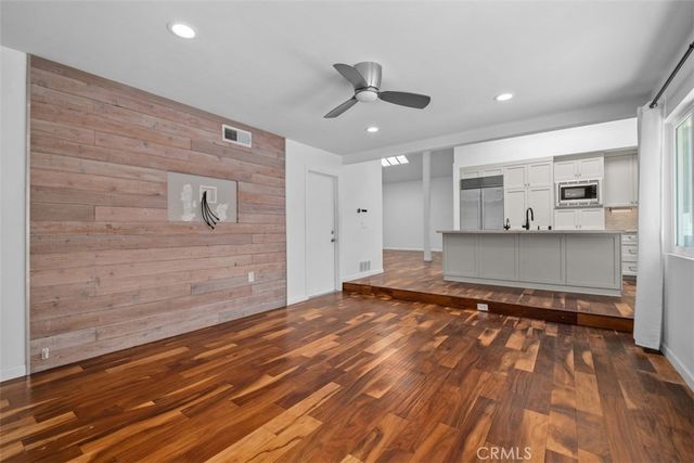 3962 Mistral, Huntington Beach, CA 92649