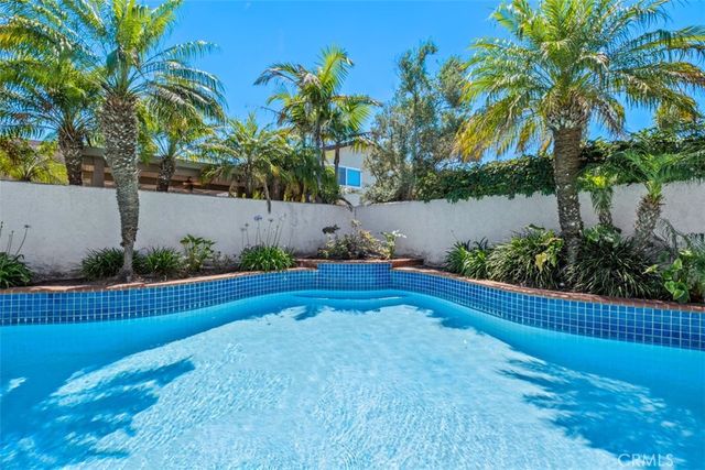 3962 Mistral, Huntington Beach, CA 92649