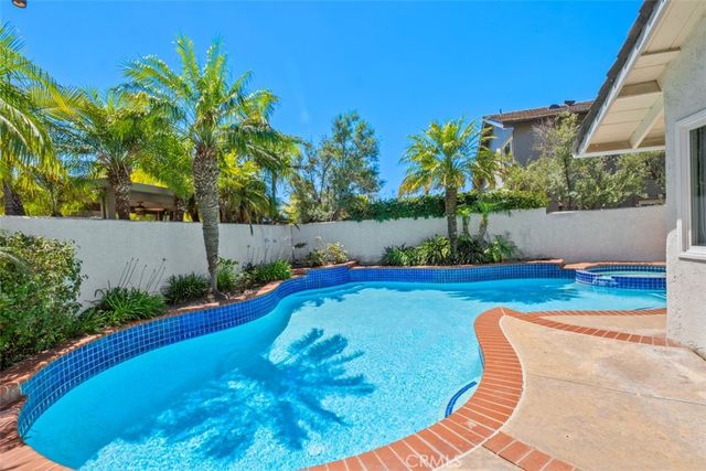 3962 Mistral, Huntington Beach, CA 92649