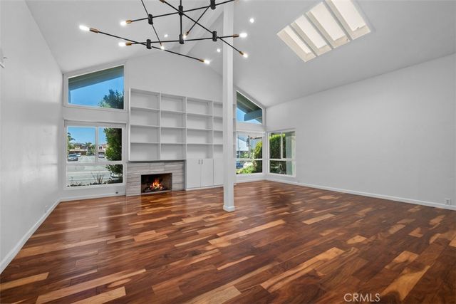 3962 Mistral, Huntington Beach, CA 92649