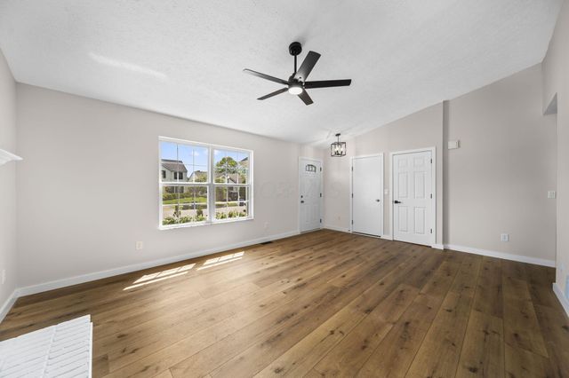 643 Rainbow Drive, Marysville, OH 43040