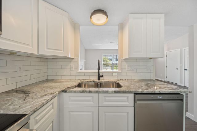 643 Rainbow Drive, Marysville, OH 43040