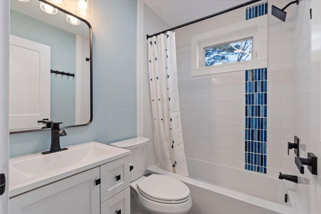 31528 Lakeview Drive, Cushing, MN 56443