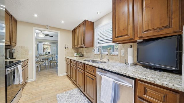 6171 RIVIERA LANE, Jacksonville, FL 32216
