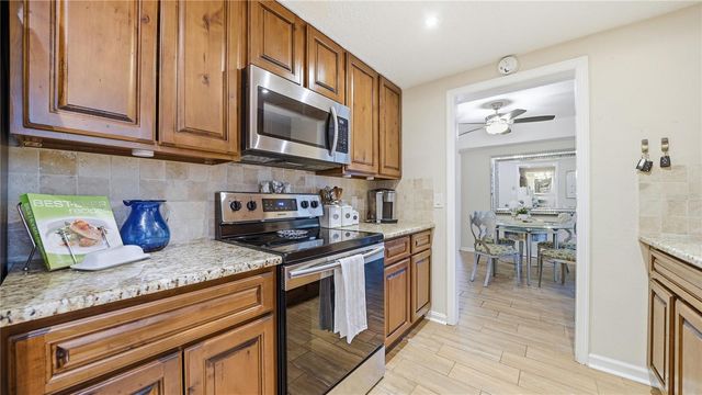 6171 RIVIERA LANE, Jacksonville, FL 32216