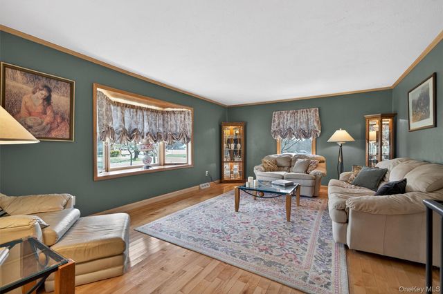 63 Ryerson Road, New Hampton, NY 10958