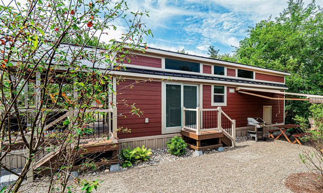 197 Wheeler Road, Florida, NY 10921