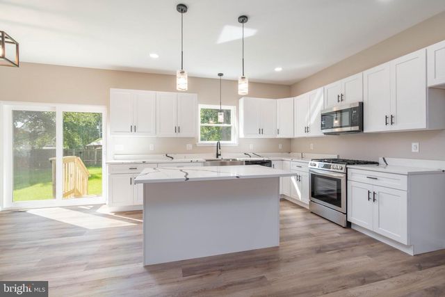 0 N PEARL, Clayton, NJ 08312