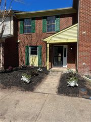 369 Deputy Ln Unit E, Newport News, VA 23608